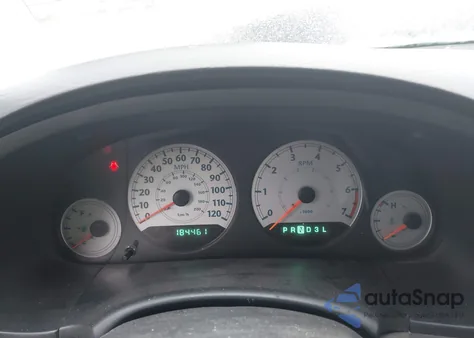 2005 Chrysler Town & Country Touring from USA, damaged, VIN 2C4GP54L15R466187